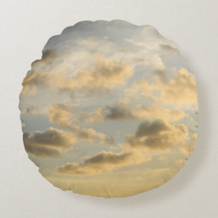 Träumerische karibische Wolken 4 Rundes Kissen