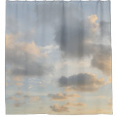 Träumerische karibische Wolken 9 Duschvorhang (Vorderseite)