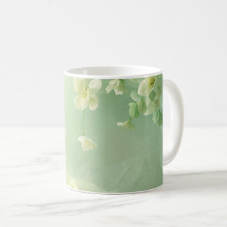 träumerische Soft Sage und Mintgrün Floral Kaffeetasse
