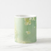 träumerische Soft Sage und Mintgrün Floral Kaffeetasse (Mittel)
