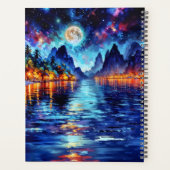 Träumerisches Mädchen am Ozeanstrand mit Mond und Planer (Rückseite)