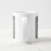 Traumhafte Blätter Jumbo-Tasse (Rückseite)