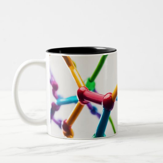 Traumhafte farbenfrohe Tasse (Links)