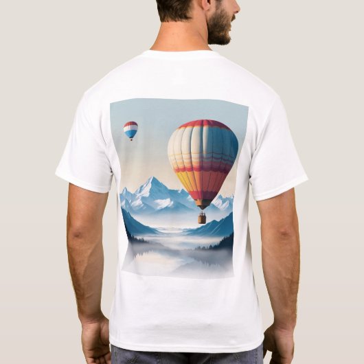 Traumhafte Höhen: Heißluftballon über den Bergen T-Shirt (Rückseite)