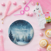 Traumhafte schneebedeckte Winterlandschaft Pappteller (Party)