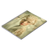 Traumhaftes Kinderporträt  Geflüstertes Licht Kind Notizblock (Linke Seite)