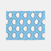 Traumwolken auf Strings Fleecedecke (Vorderseite (Horizontal))