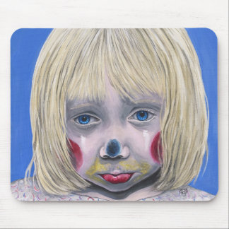 Trauriger kleines Mädchen-Clown Mousepad