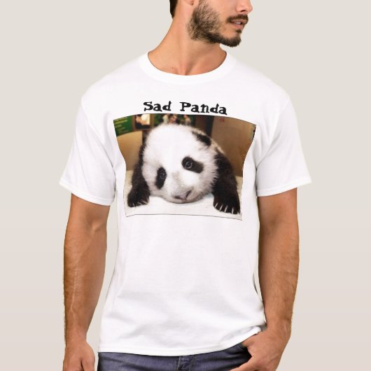 Trauriger Panda T-Shirt (Vorderseite)