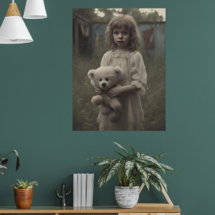 Trauriges Geistkind auf dem verlassenen Vintage-Zi Poster