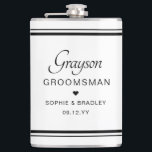 Trauzeuge Custom Personalisiert Wedding Party Flachmann<br><div class="desc">Trauzeuge Custom Personalisiert Name Wedding Party Flask zeigt den Namen des Trauzeugen mit den Namen des Brautpaares und das Hochzeitstermin mit einem kleinen Liebe Herz. Maßgeschneidert für den Trauzeuge. Designed by ©2024 Evco Studio www.zazzle.com/store/evcostudio</div>