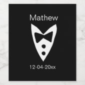 Trauzeuge hinzufügen Name Jahr Schwarzer Bug Shirt Weinetikett (Einzelnes Label)