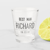 Trauzeuge Moderne Schwarztypografie Monogramm Schnapsglas (Vorderseite)