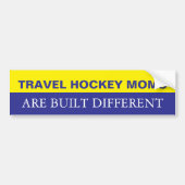 Travel Hockey Moms are Built Different Autoaufkleber (Vorne)
