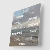 TRAVEL Word Print Beach Picture Fun Quadratische Wanduhr (Winkel)