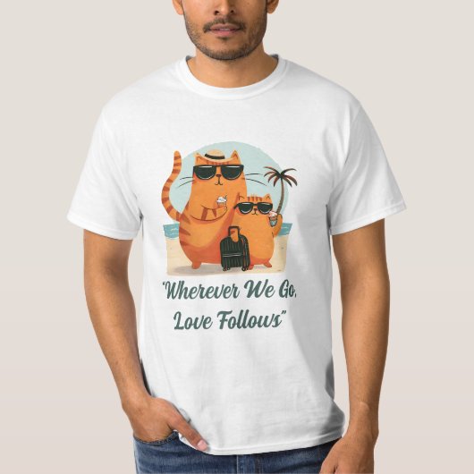 Travelling Cat Love Moment T-Shirt (Vorderseite)