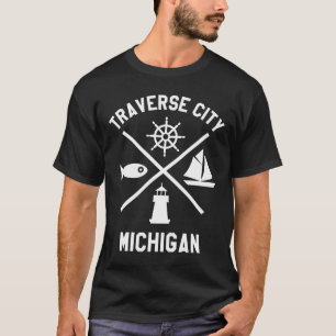 Traverse City Nord-Michigan-T-Shirt-Segelboot T-Shirt