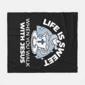 Treatment of the Faithful Living Art - Teacup with Fleecedecke (Vorderseite (Horizontal))