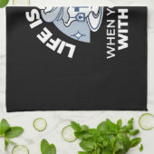 Treatment of the Faithful Living Art - Teacup with Geschirrtuch (Gefaltet)