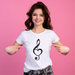 Treble Clef Heart Musiknote T-Shirt<br><div class="desc">Der Treble Clef Heart Musiknote T - Shirt ist das ideale Geschenk für jeden Musikliebhaber. Dieses Shirt zeichnet sich durch ein wunderschönes, dreieckiges Kerndesign aus. Aus hochwertigen Materialien gefertigt, ist dieses Shirt bequem zu tragen und dauerhaft genug. Es ist in verschiedenen Größen und Farben erhältlich, um jeden Geschmack Anzug. Das...</div>