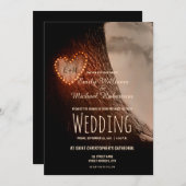 Tree Carved Heart Rustic and Vintage Wedding Einladung (Vorne/Hinten)