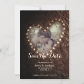 Tree Carved Heart Rustic Save the Date Fotokarte Magneteinladung (Vorderseite)