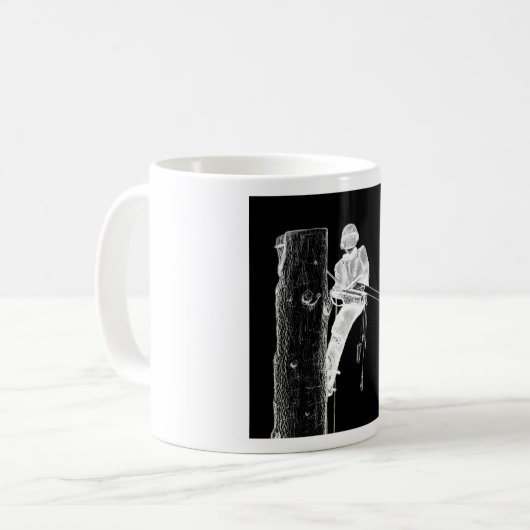 Tree Chirurg Arborist am Werk zur Zeit Chainsaw Kaffeetasse (Vorderseite Links)