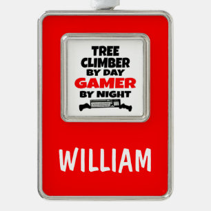 Tree Climber by Day Gamer by Night Rahmen-Ornament Silber