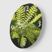 Tree Fern im Regenwald Große Wanduhr (Winkel)