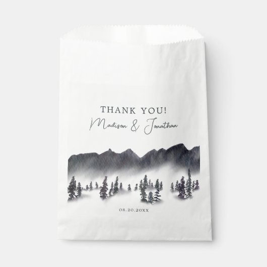 Tree Forest Mountain Black & White Vielen Dank Geschenktütchen (Vorderseite)