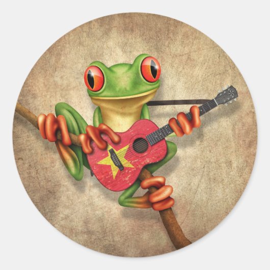 Tree Frog Playing Vietnamese Flag Guitar Runder Aufkleber (Vorderseite)