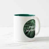 Tree Hugger Green Zweifarbige Tasse (VorderseiteRechts)