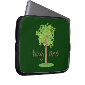 Tree Hugger Laptopschutzhülle (Vorne Rechts)