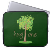 Tree Hugger Laptopschutzhülle (Vorderseite)