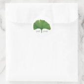 Tree Hugger, Leaf Lover - Ginkgo Runder Aufkleber (Tasche)