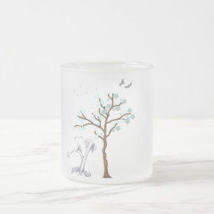 Tree mit Blume auf blauem Hintergrund Mattglastasse