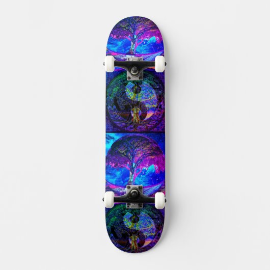 Tree of Life with Yin Yangs Skateboard (Vorderseite)