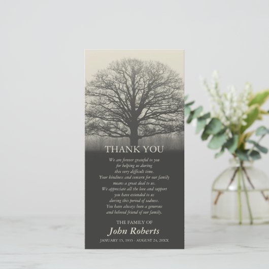 Tree Silhouette Memorial Service Vielen Dank Dankeskarte (Stehend Vorderseite)