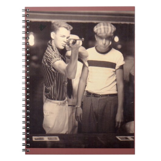 Treffe das Ziel und gewinne eine Kewpie-Puppe Notizblock (Vorderseite)