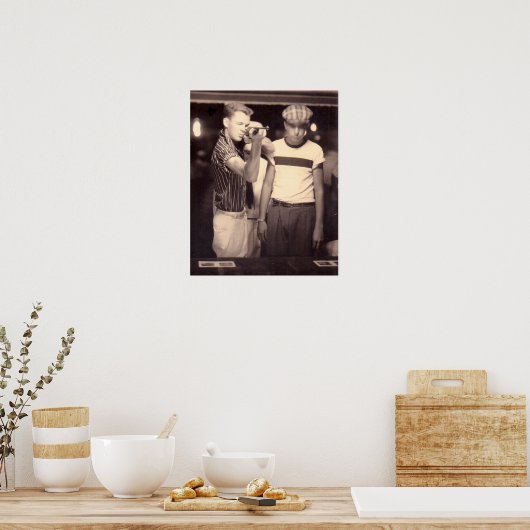 Treffe das Ziel und gewinne eine Kewpie-Puppe Poster (Küche)