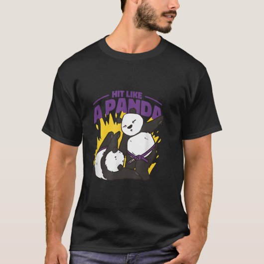 Treffe wie ein Panda T-Shirt (Vorderseite)