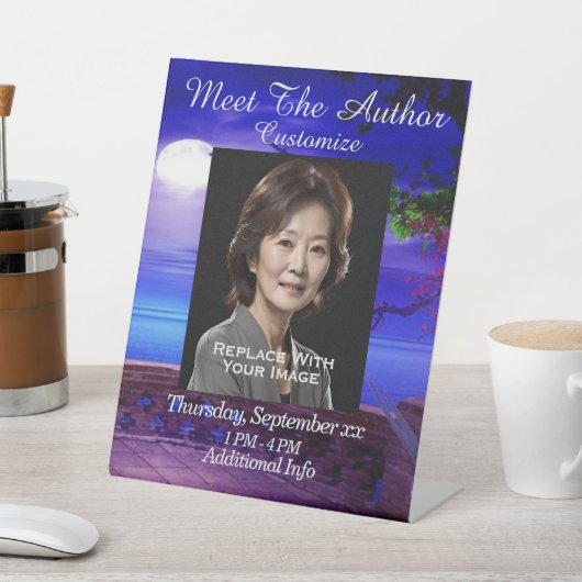 Treffen Sie den Autor Moonlight Water Sockelschild (In SItu)