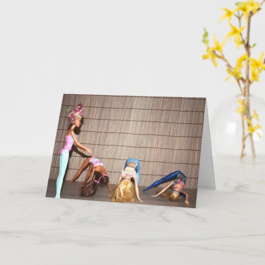 Treffen Sie die Gym Girls. Karte (Gelbe Blume)