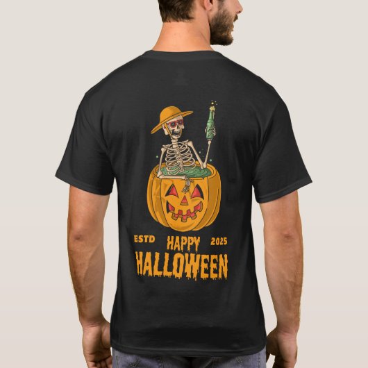 Treffen Sie die Halloween-Monster im Dunkeln T-Shirt (Rückseite)