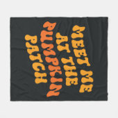 Treffen Sie mich am Pumpkin Patch Fleecedecke (Vorderseite (Horizontal))