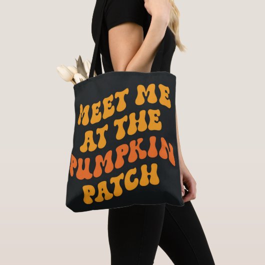 Treffen Sie mich am Pumpkin Patch Tasche (Von Nahem)