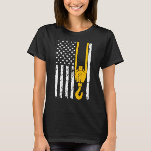 Treiber für den Kranmotor mit amerikanischer Flagg T-Shirt