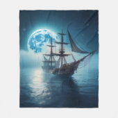 Treibschiff unter Vollmond Fleecedecke (Vorderseite)