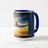 "Treibstoff für den Flug: Mit jedem Zug steigt er! Tasse (VorderseiteRechts)