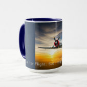 "Treibstoff für den Flug: Mit jedem Zug steigt er! Tasse (Vorderseite Links)
